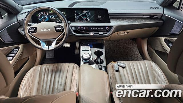 Kia K8 гибрид Signature, 2022 7