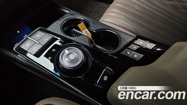 Kia K8 гибрид Signature, 2022 9