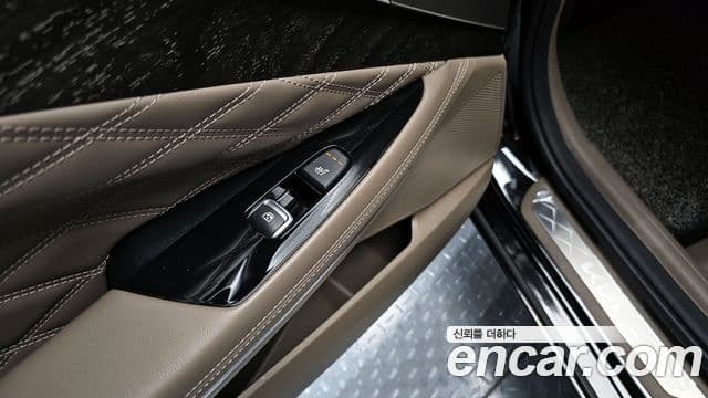 Kia K8 гибрид Signature, 2022 18