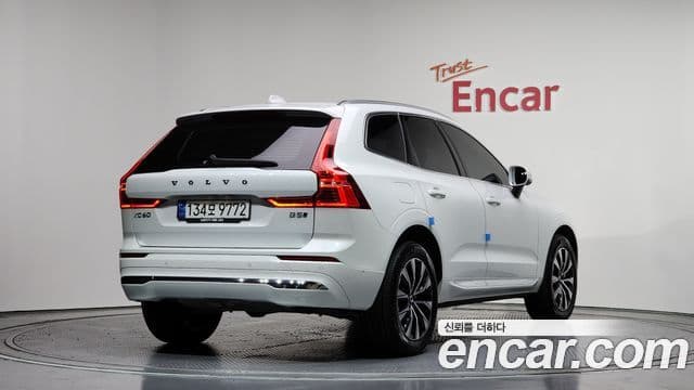 Volvo XC60 2세대 B5 Ultimate Bright, 2024 2
