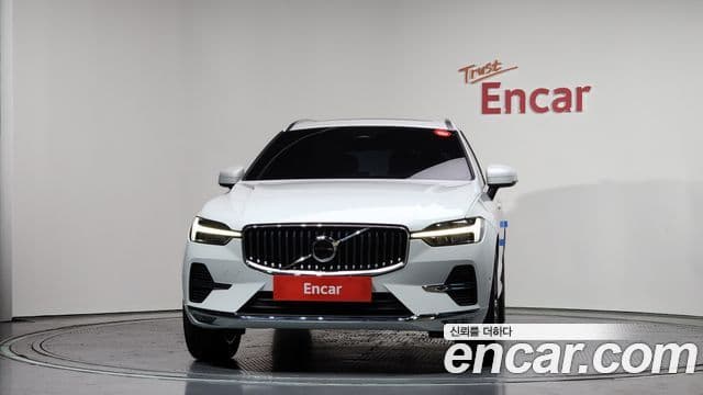 Volvo XC60 2세대 B5 Ultimate Bright, 2024 3