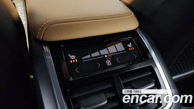 Volvo XC60 2세대 B5 Ultimate Bright, 2024 19