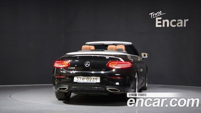 Mercedes-Benz C-класс W205 C200 кабриолет, 2017 4