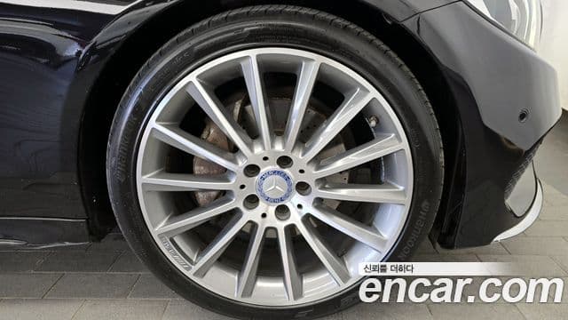 Mercedes-Benz C-класс W205 C200 кабриолет, 2017 все фото