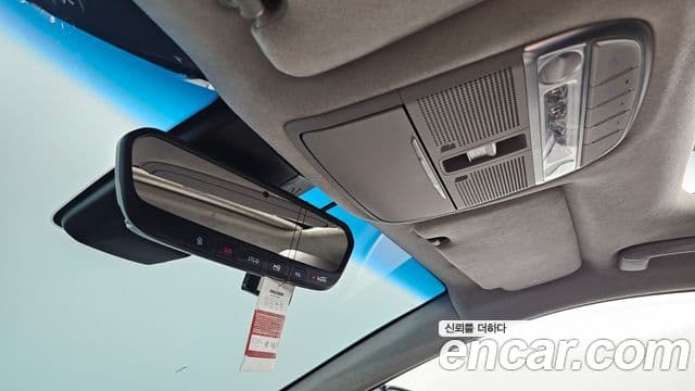 Genesis EQ900 Prestige, 2017 14