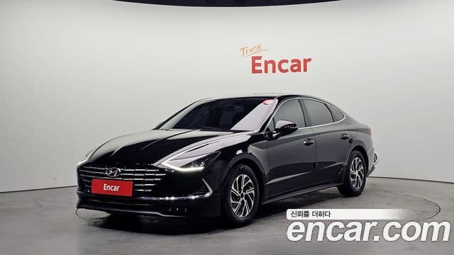 Hyundai Sonata гибрид (DN8) Modern, 2022 1