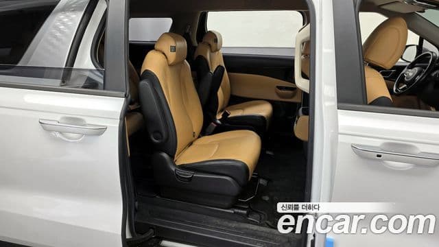 Kia Carnival 4세대 Prestige, 2021 12