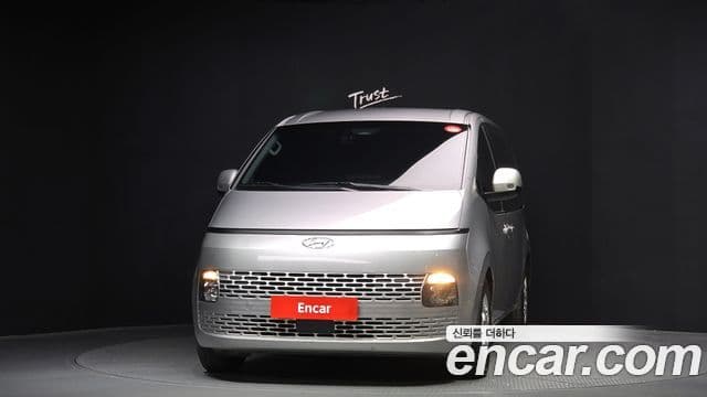 Hyundai Staria Modern, 2022 3