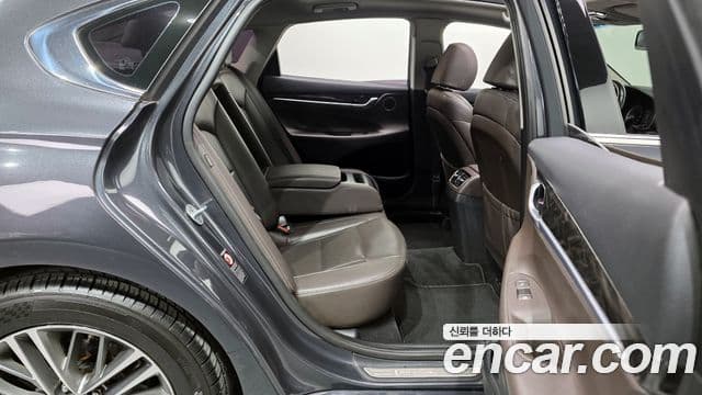 Hyundai Grandeur IG 3.0 LPi Modern (арендный автомобиль), 2019 12