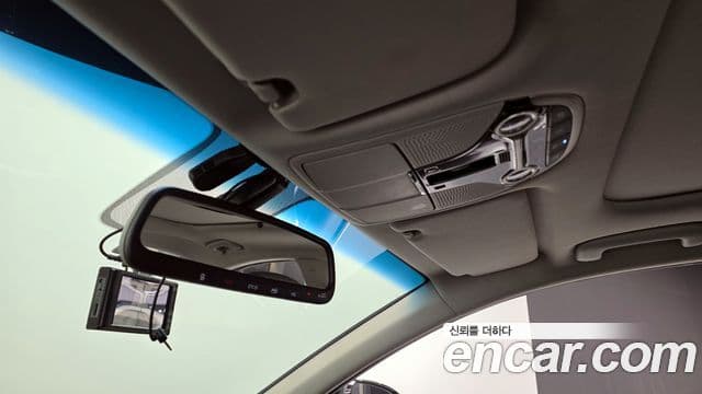 Hyundai Grandeur IG 3.0 LPi Modern (арендный автомобиль), 2019 17