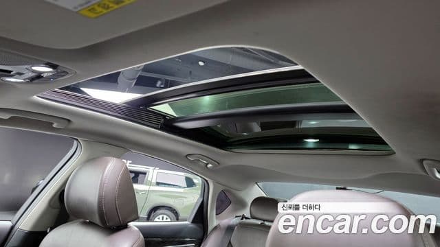 Hyundai Grandeur IG 3.0 LPi Modern (арендный автомобиль), 2019 18