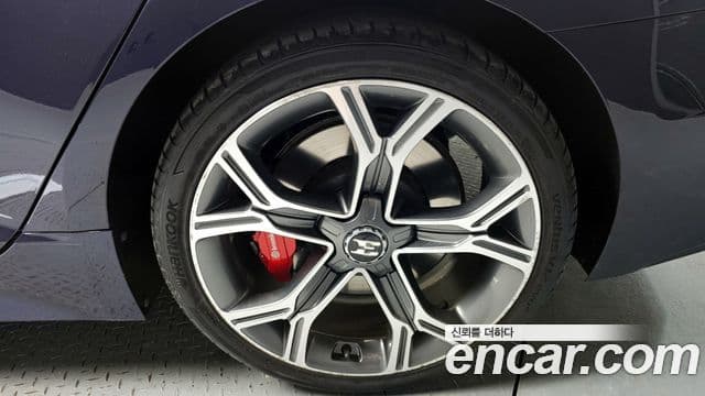 Kia 스팅어 Platinum, 2018 все фото