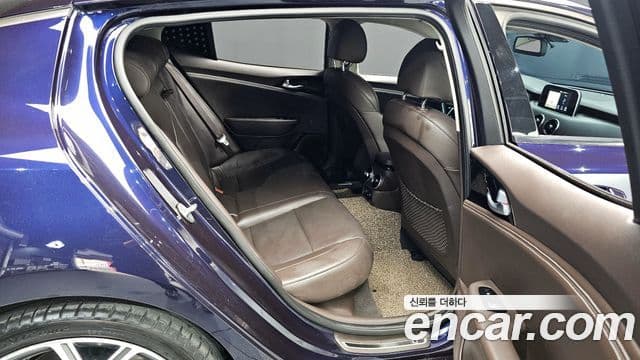 Kia 스팅어 Platinum, 2018 12