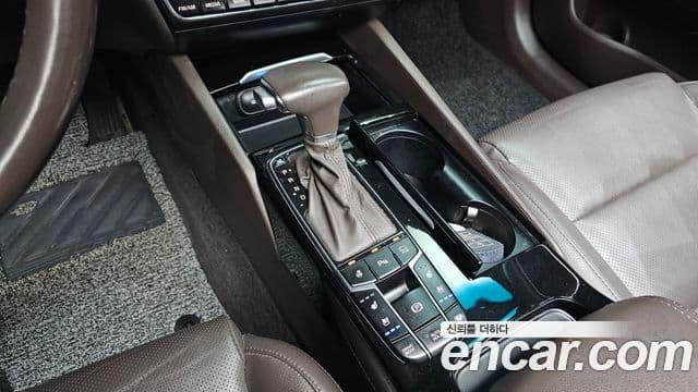 Kia All New K7 Prestige, 2016 9