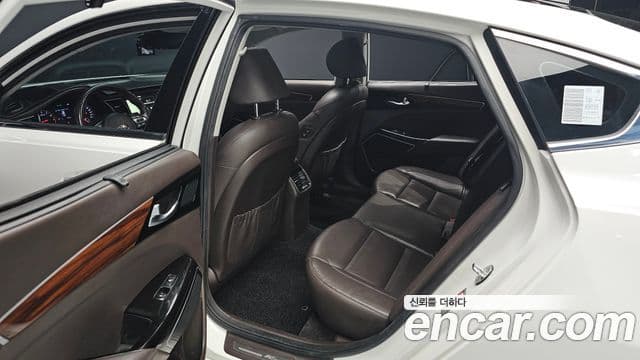 Kia All New K7 Prestige, 2016 12