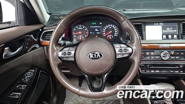 Kia All New K7 Prestige, 2016 13