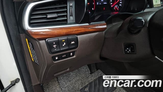 Kia All New K7 Prestige, 2016 17