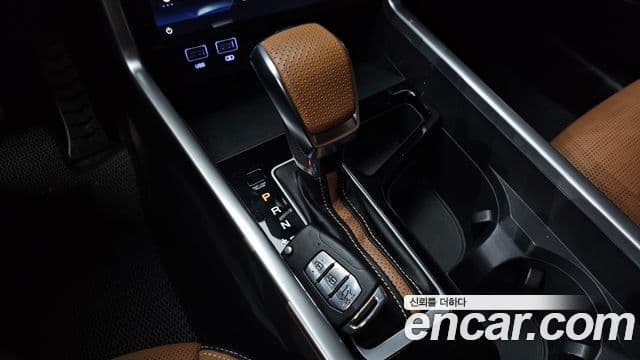 KG모빌리티(SsangYong) Torres T7, 2023 9