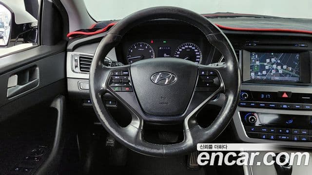 Hyundai LF Sonata Premium, 2015 13