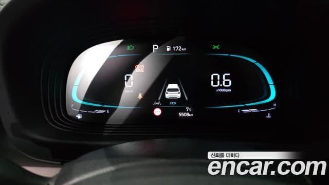 Hyundai Venue 1.6 Flux, 2023 8