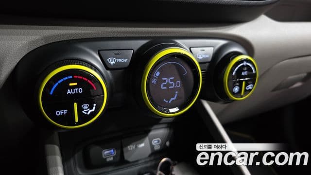 Hyundai Venue 1.6 Flux, 2023 16