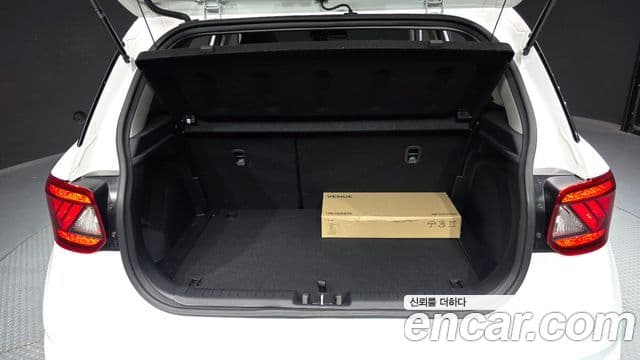 Hyundai Venue 1.6 Flux, 2023 20