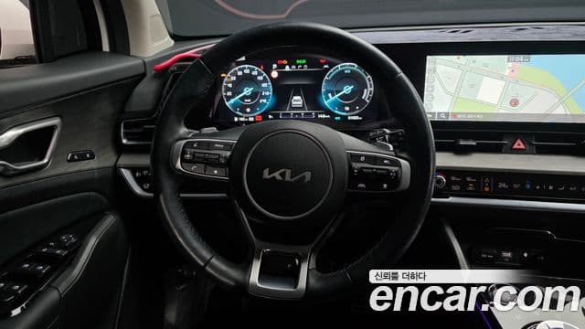 Kia Sportage 5세대 гибрид Signature 4WD, 2023 13