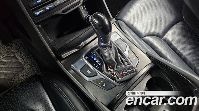 Hyundai Grandeur HG Modern, 2017 9