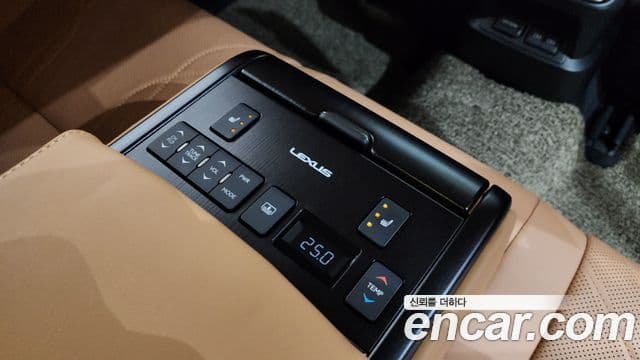 Lexus ES300h 7세대 Executive, 2022 19