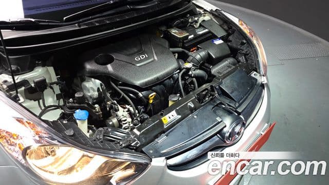 Hyundai Avante MD Modern, 2013 6