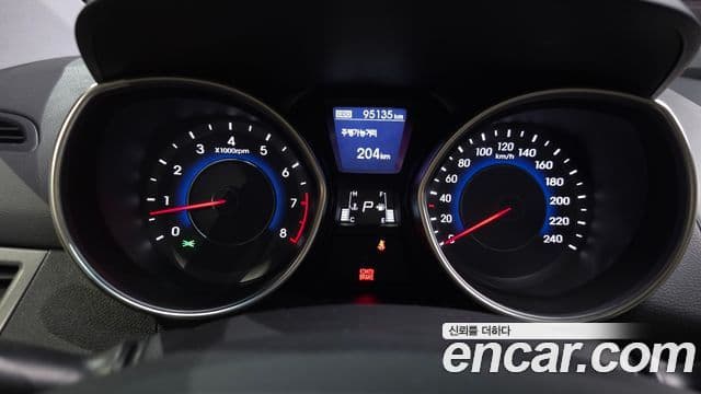 Hyundai Avante MD Modern, 2013 8