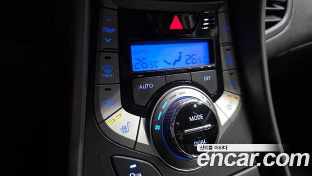 Hyundai Avante MD Modern, 2013 16