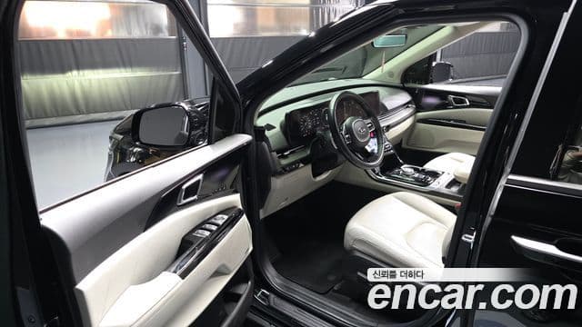 Kia Carnival 4세대 Signature, 2021 10