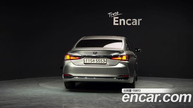 Lexus ES300h 7세대 Executive, 2019 4