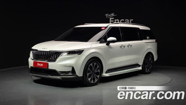 Kia Carnival 4세대 Signature, 2022 1