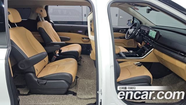 Kia Carnival 4세대 Signature, 2023 11