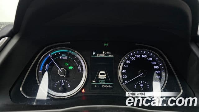 Hyundai Sonata гибрид (DN8) Modern, 2022 8