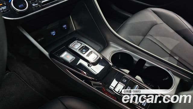 Hyundai Sonata гибрид (DN8) Modern, 2022 9