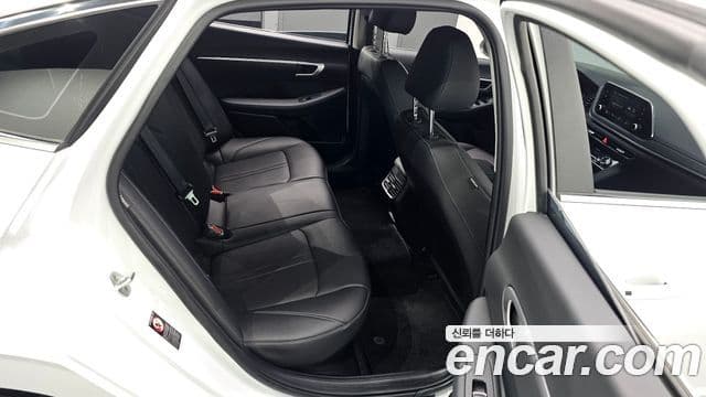 Hyundai Sonata гибрид (DN8) Modern, 2022 12