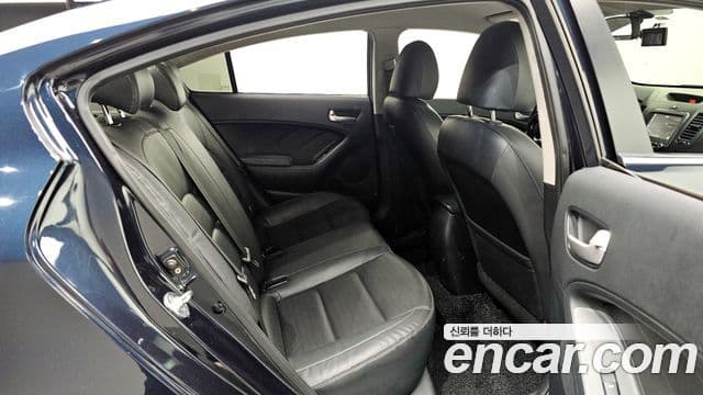 Kia The / новый New K3 Style, 2017 13