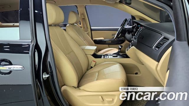 Kia All New Carnival Noblesse, 2017 10