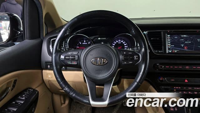 Kia All New Carnival Noblesse, 2017 13