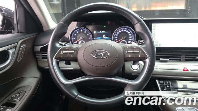 Hyundai The / новый New Grandeur IG Exclusive, 2021 13