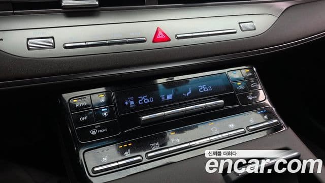 Hyundai The / новый New Grandeur IG Exclusive, 2021 17