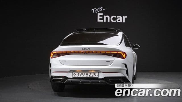 Kia K5 гибрид 3세대 Signature, 2023 4