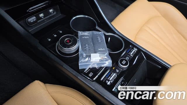 Kia K5 гибрид 3세대 Signature, 2023 9