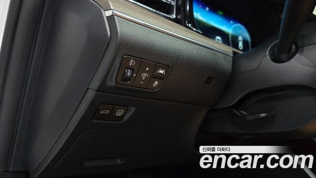 Kia K5 гибрид 3세대 Signature, 2023 14