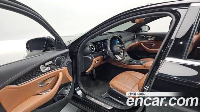 Mercedes-Benz E-класс W213 AMG Line, 2021 11