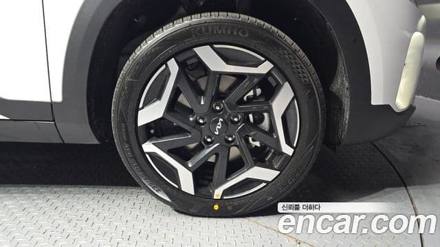 Kia The / новый New Seltos Signature, 2026 все фото