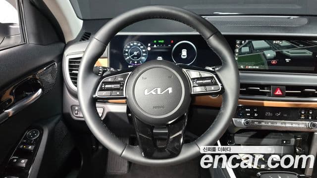 Kia The / новый New Seltos Signature, 2026 13